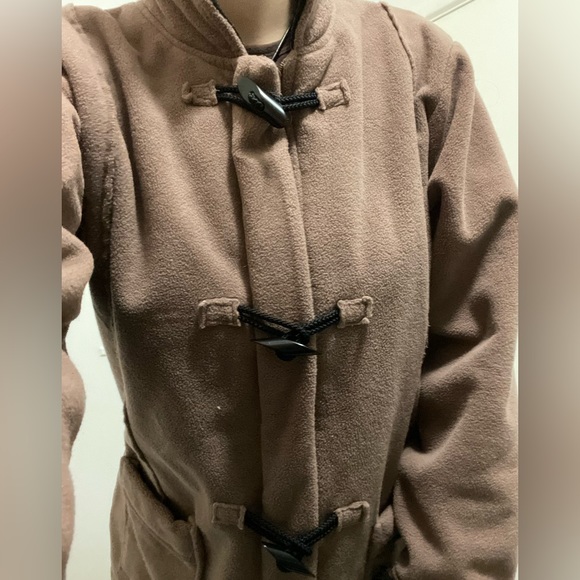 Amazing brown rivers jumper - Picture 2 of 3